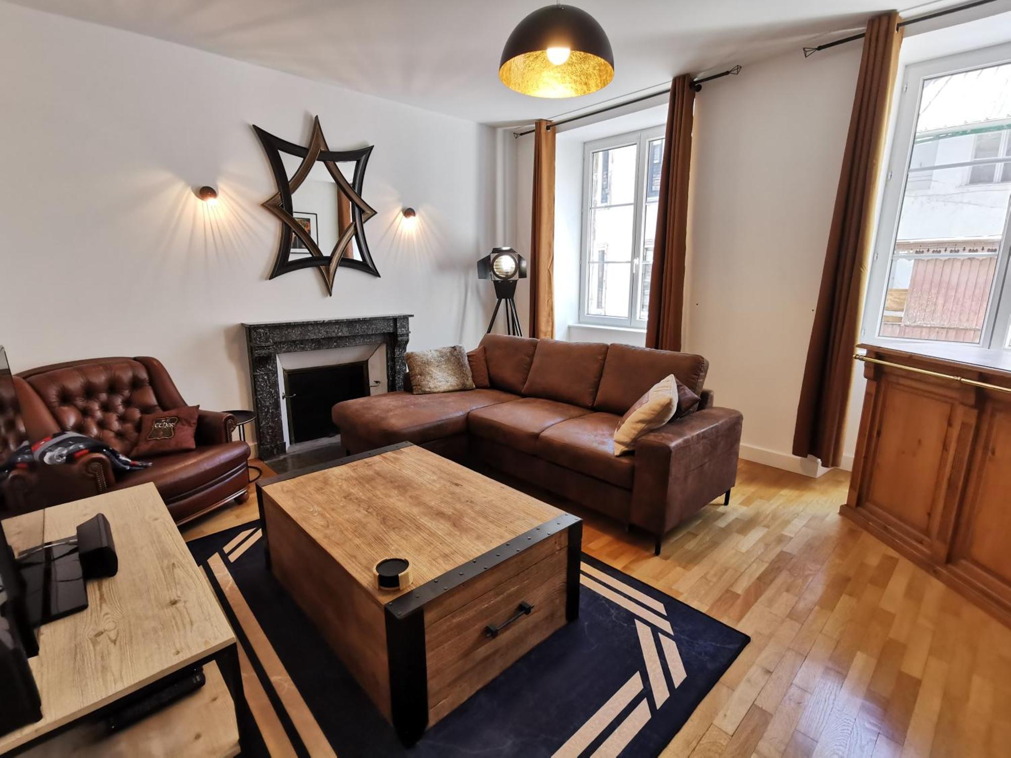 Appartement 3 Chambres Au Coeur Du Jura, Ideal Famille Сален-ле-Бен Екстер'єр фото